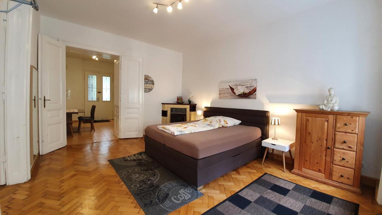 Gorgeous Viennese Apartment 10 Min To City Center Bagian luar foto